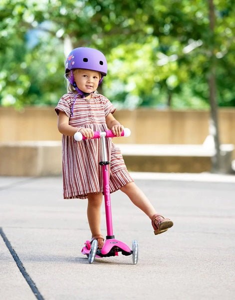 Micro Mini2Grow Deluxe Magic LED Scooter - Pink - Babyhouse Australia